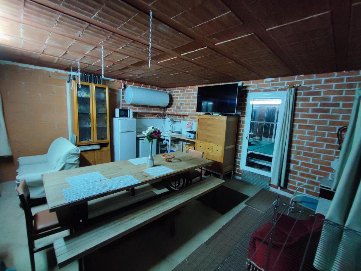 Apartment & Rooms Constanti Екстер'єр фото