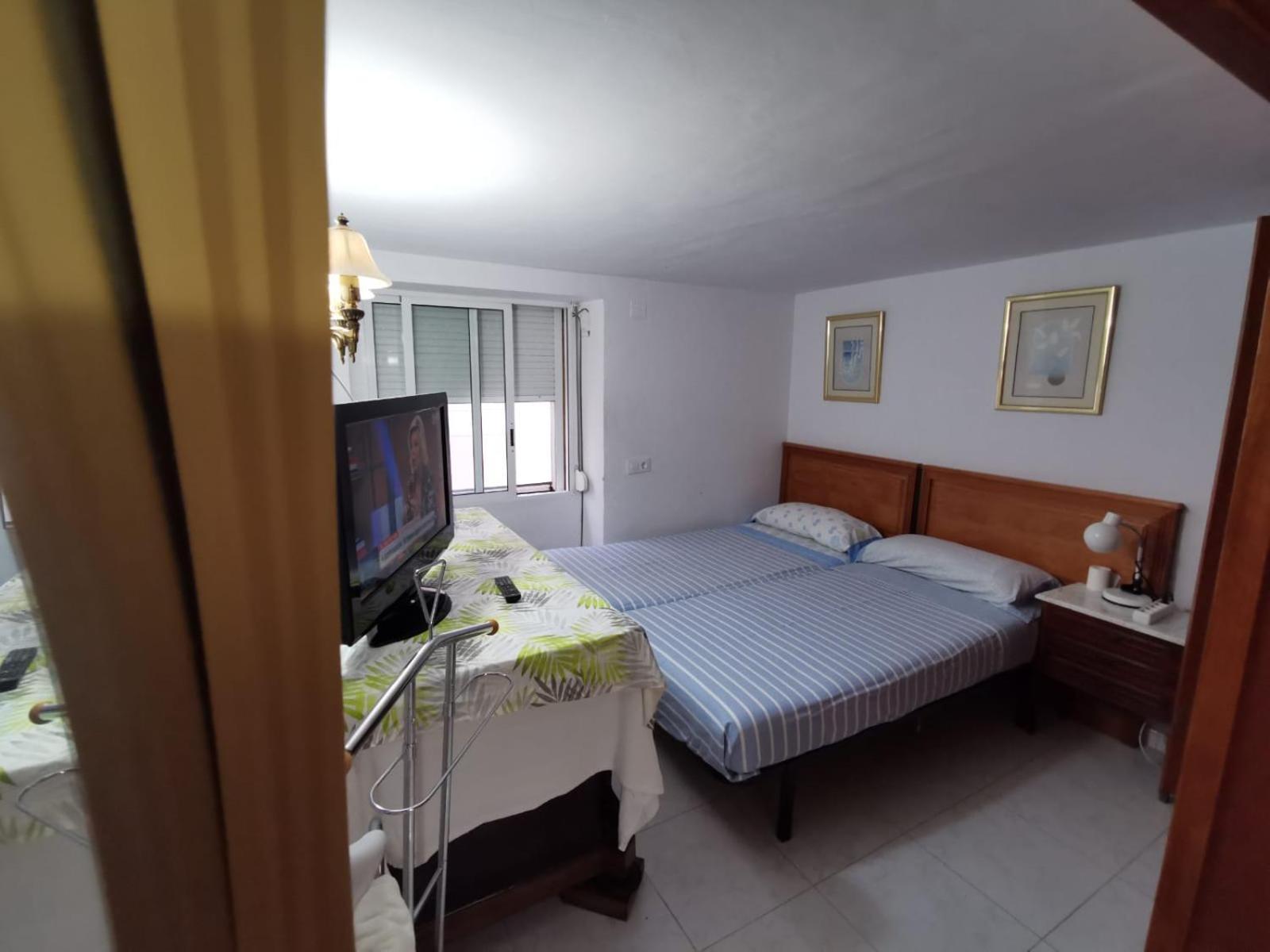 Apartment & Rooms Constanti Екстер'єр фото
